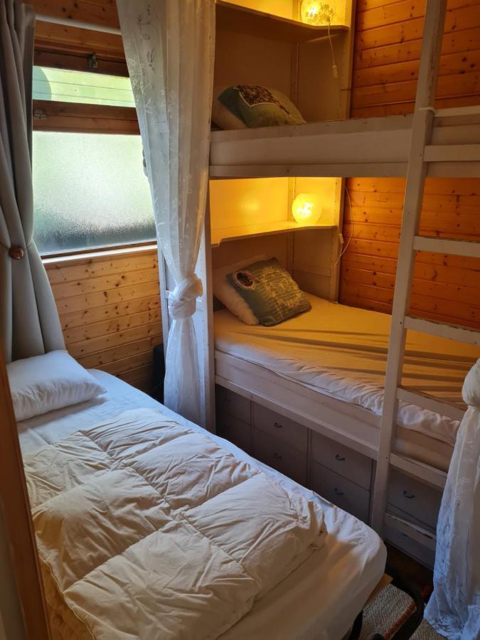 Charme Chalet Zutendaal Buitenkant foto