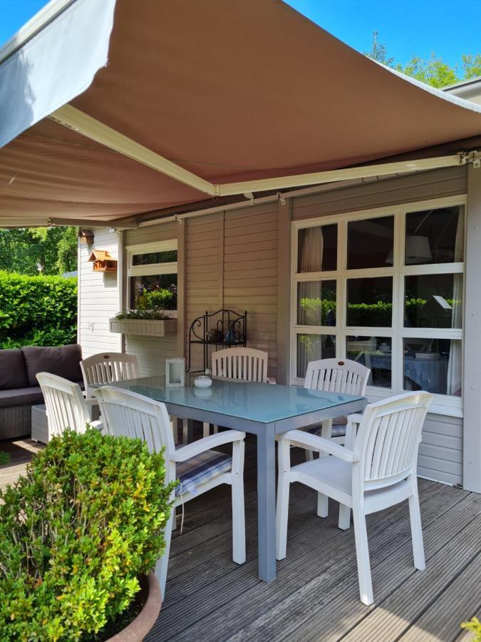 Charme Chalet Zutendaal Buitenkant foto